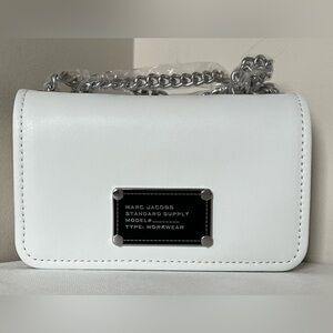 New Marc Jacobs Mini Flap Crossbody bag Smooth Leather Cotton with Silver Chain